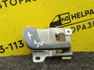 ручка внутренняя передняя правая Mitsubishi Space Wagon 2 поколение (Typ N30/N40) 1994, 2.0 л., 4D68 T, дизель, МКПП, серый, минивэн