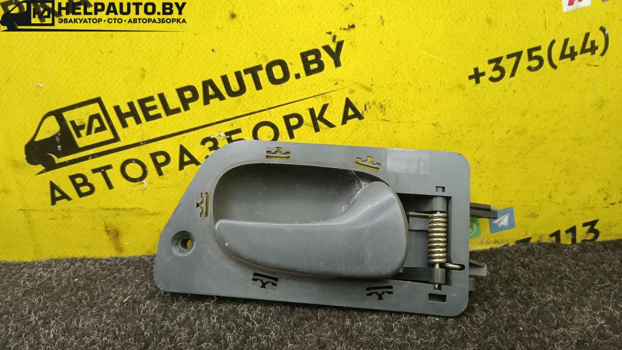 ручка внутренняя передняя правая Renault Laguna 1 поколение 1997 - фото №1