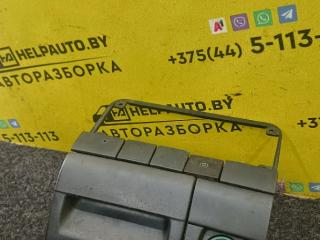 кнопка (выключатель) Volkswagen Golf 3 поколение 1995, 1.9 л., 1Y, дизель, МКПП, белый, универсал, передний привод