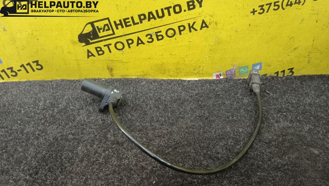 датчик коленвала Fiat Brava 1 поколение 1998, 1.4 л., 182 A3.000, бензин, 5МКПП, серый, хетчбэк 5 дв., передний привод - фото №1