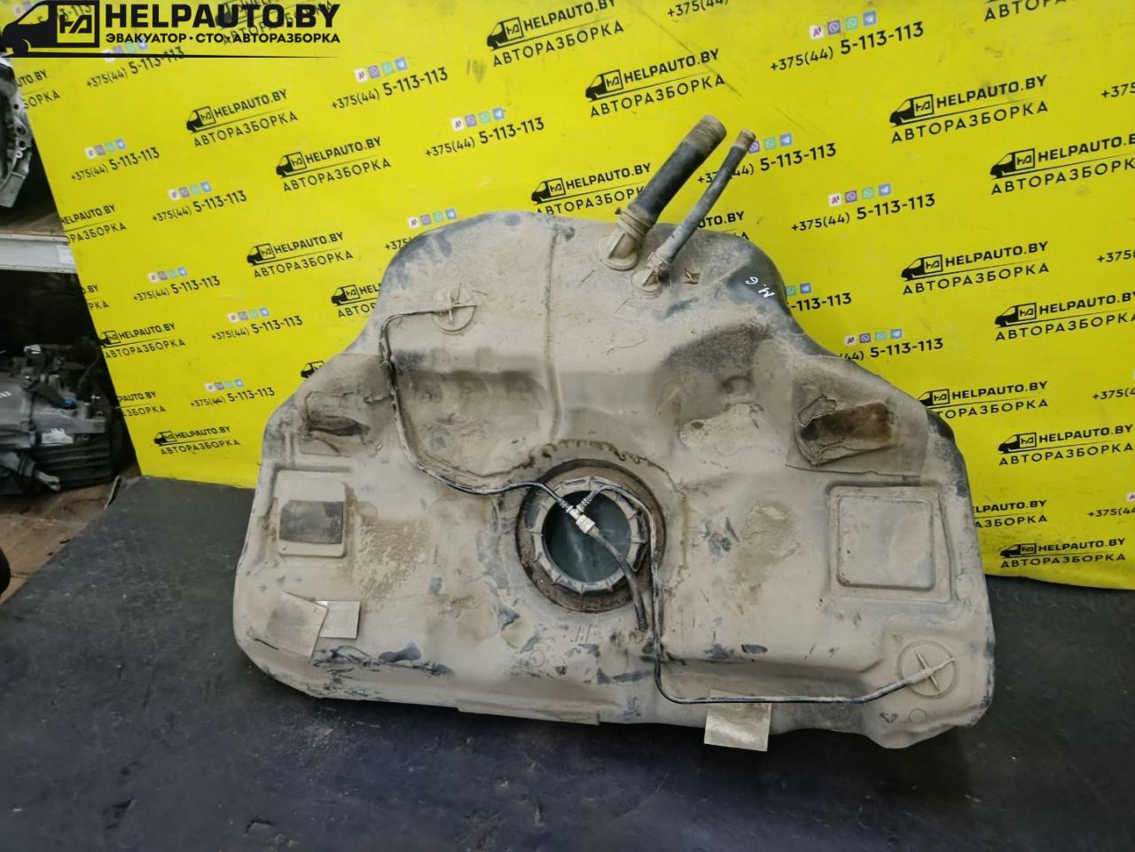 бак топливный Mazda 6 GG 2003, 1.8 л., L8-DE, бензин, АКПП, черный, хетчбэк 5 дв. - фото №1