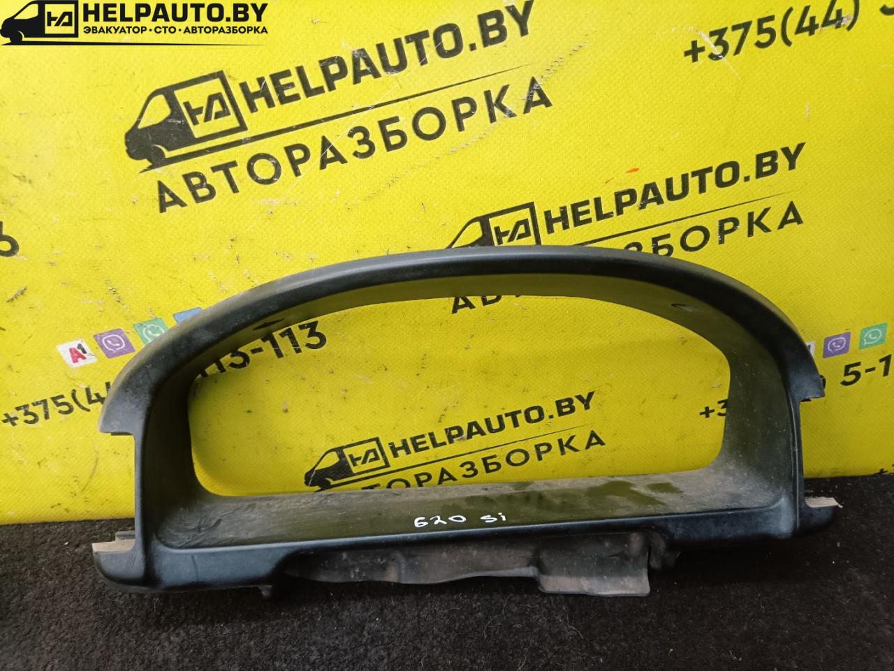 рамка панели приборов Rover 600 Series 1 поколение 1997, 2.0 л., бензин, МКПП, зеленый, седан, передний привод - фото №1