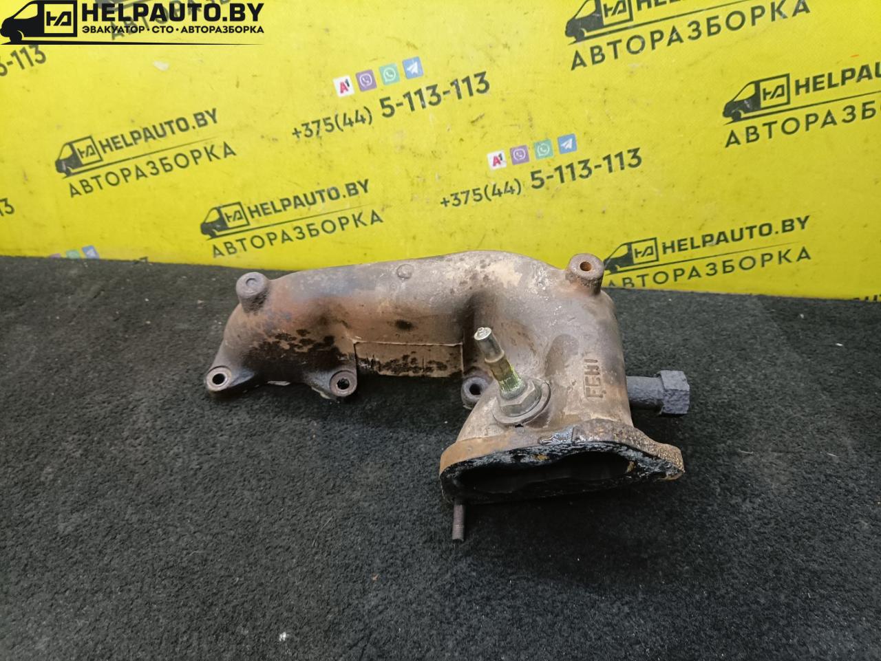 коллектор выпускной Mazda 626 3 поколение 1990, 2.0 л., F8 (12V), бензин, 5МКПП, серебристый, седан, передний привод - фото №1