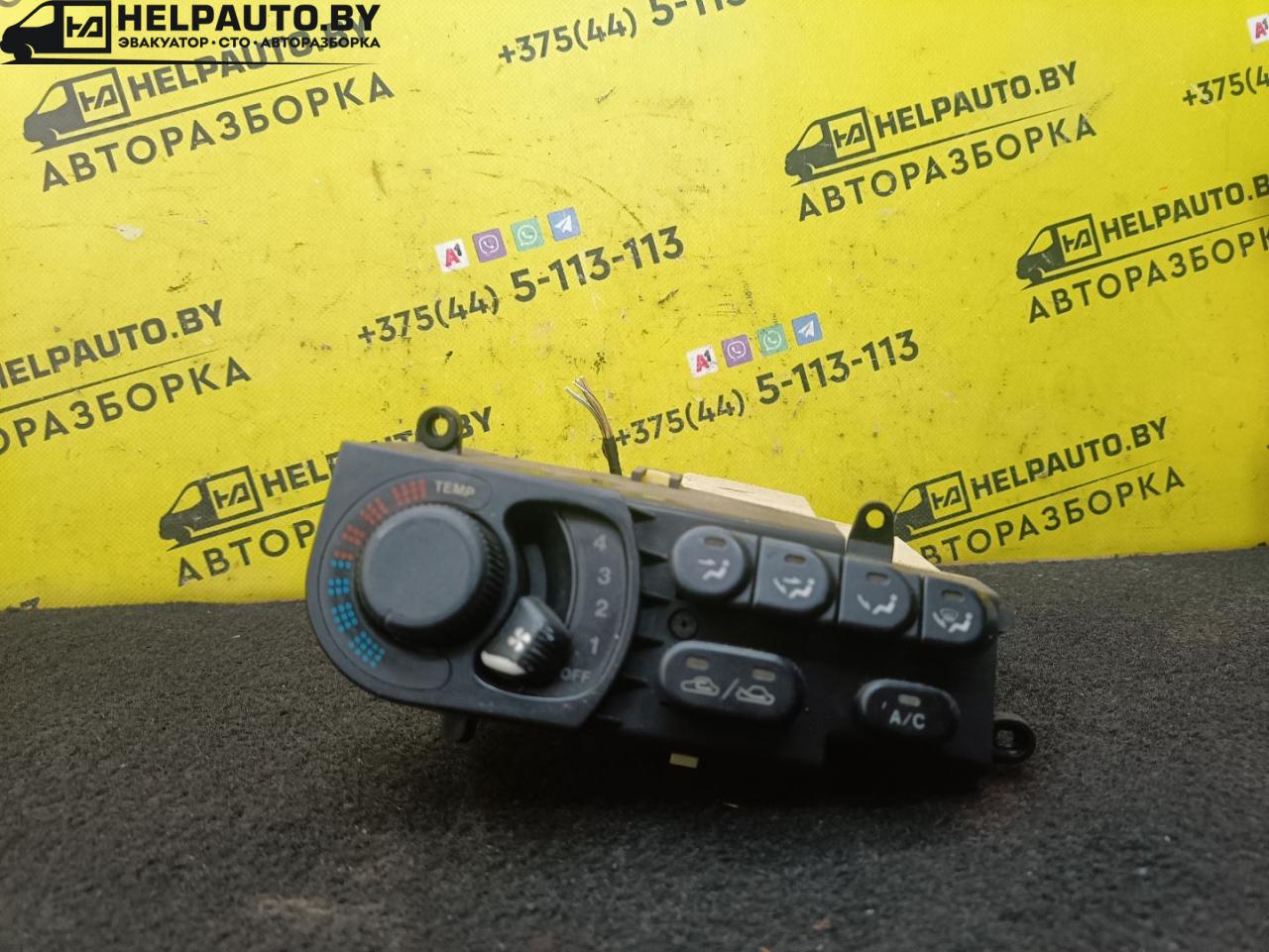 блок управления печки / климат-контроля Mazda Xedos 6 1 поколение 1995, 2.0 л., бензин, МКПП, серый, седан, передний привод - фото №1