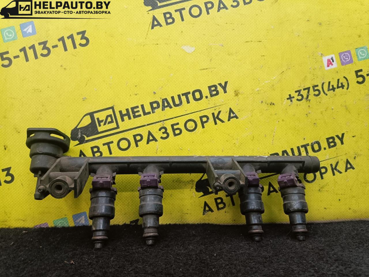 топливная рампа Renault Clio 2 поколение 2001, бензин, МКПП, передний привод - фото №1