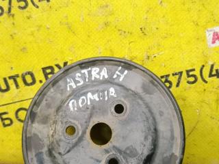 шкив помпы Opel Astra H 2005, 1.7 л., дизель, МКПП, синий, хетчбэк 5 дв., передний привод