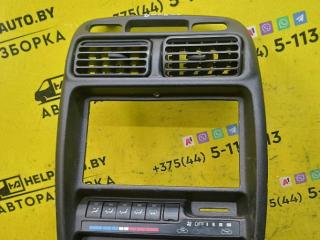 рамка под магнитолу Suzuki Baleno 1 поколение (1995 - 2002), 1.6 л., G16B, бензин, МКПП, серебристый, универсал, передний привод