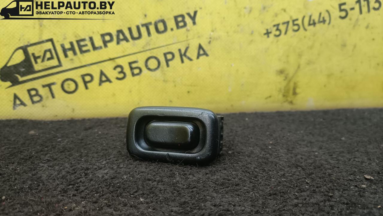 кнопка стеклоподъемника двери Mazda 323 5 поколение 1994, 1.8 л., BP (DOHC), бензин, МКПП, красный, хетчбэк 5 дв., передний привод - фото №1