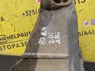 кронштейн двигателя Audi 80 8C/B4 1994, 2.0 л., бензин, МКПП, седан