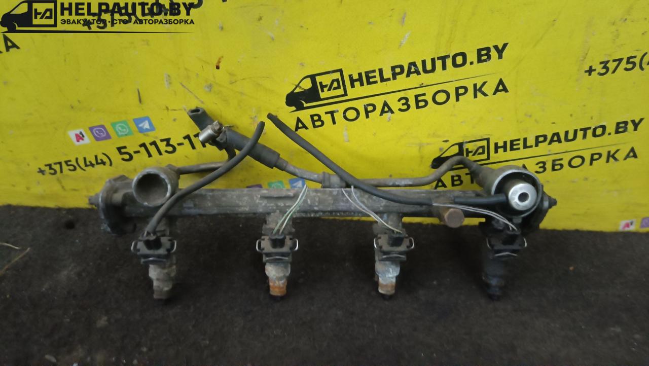 форсунка Mercedes-Benz CLK-Класс W208/A208 1997, 2.3 л., M 111.975, бензин, АКПП, серебристый, купе, задний привод - фото №1