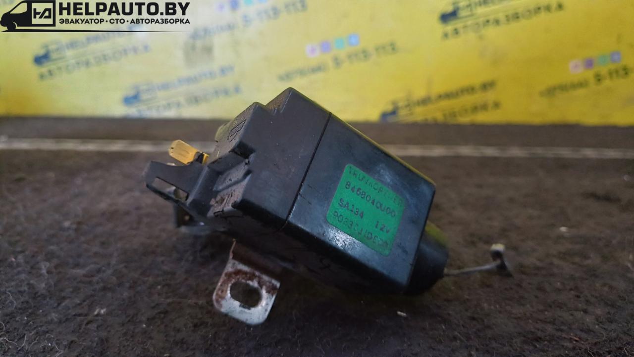 активатор замка багажника Nissan Maxima A33 (2000 - 2005), 3.0 л., бензин, АКПП, белый, седан, передний привод, 8468040U00 - фото №1