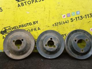 шкив помпы Audi 80 8C/B4 1994, 2.0 л., бензин, МКПП, зеленый, седан, передний привод