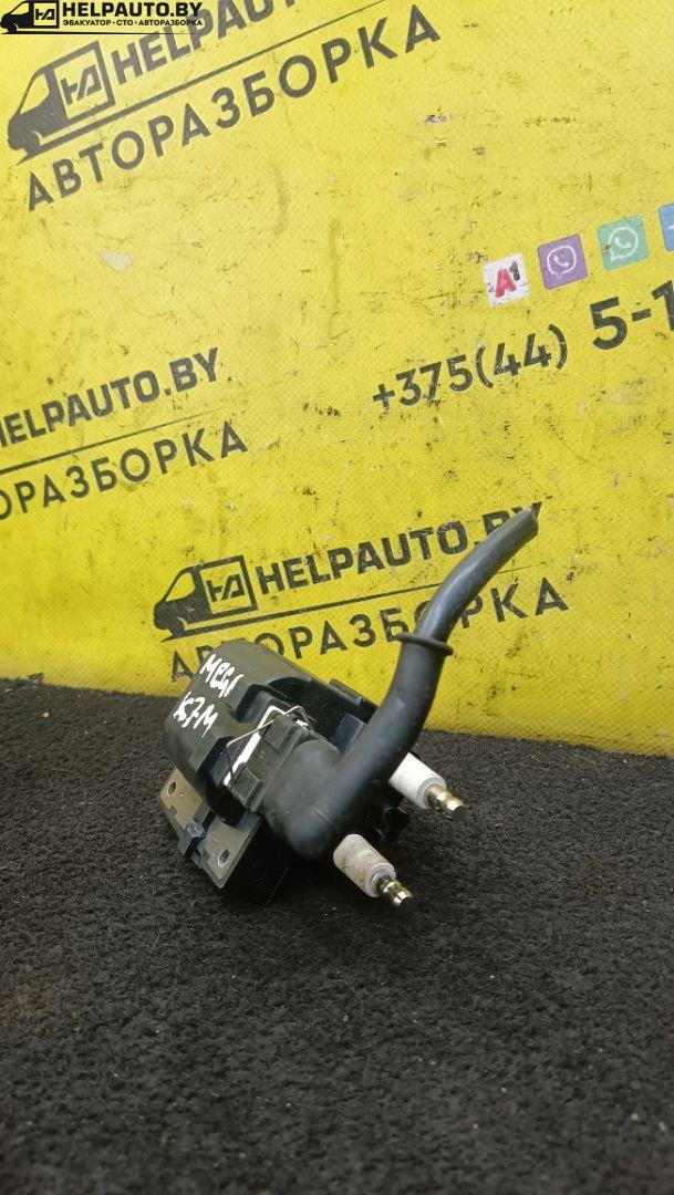 катушка зажигания Renault Megane 1 поколение 1996, 1.6 л., бензин, МКПП, черный, хетчбэк 5 дв., передний привод - фото №1