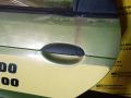 ручка наружная задняя левая Renault Scenic 1 поколение [рестайлинг] 2000, 1.6 л., бензин, МКПП, зеленый, минивэн, передний привод - фото №2