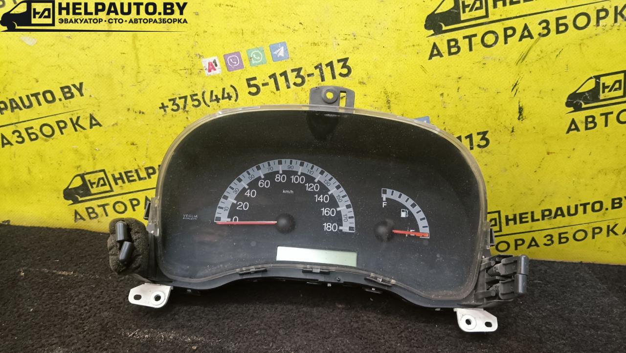 щиток приборов (приборная панель) Fiat Punto 2 поколение 2002, 1.2 л., 188 A4.000, бензин, 5МКПП, серый, хетчбэк 3 дв., передний привод - фото №1