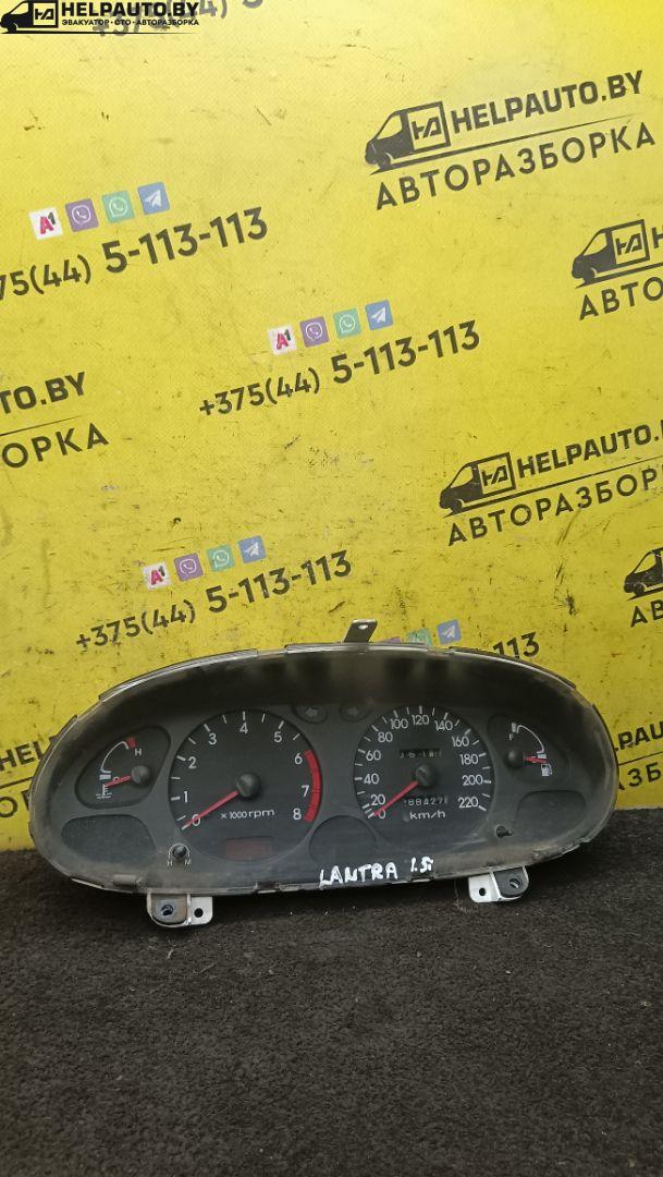 щиток приборов (приборная панель) Hyundai Lantra J2 1997, 1.5 л., G4EK, бензин, МКПП, бордовый, универсал, передний привод - фото №1