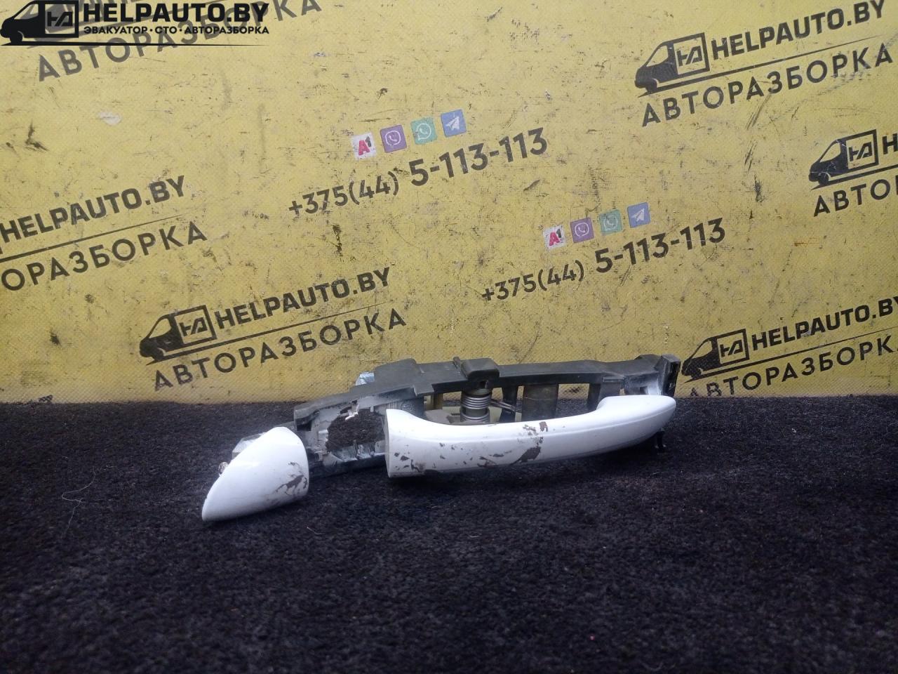 ручка наружная задняя левая Mercedes-Benz C-Класс W203/S203/CL203 2000, 1.8 л., бензин, МКПП, белый, седан, задний привод - фото №1