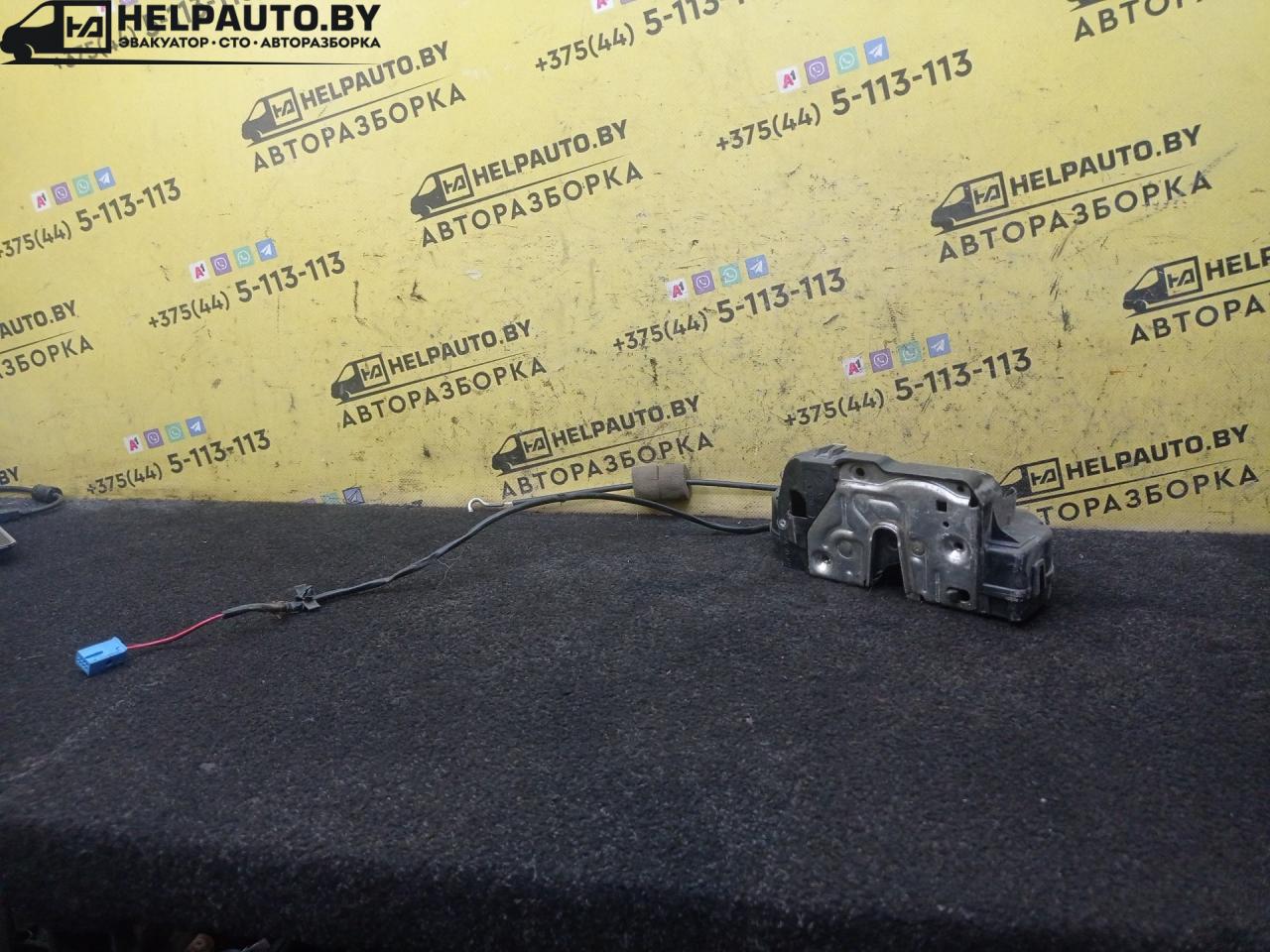 замок двери задней левой Mercedes-Benz C-Класс W203/S203/CL203 2000, 1.8 л., бензин, МКПП, белый, седан, задний привод - фото №1