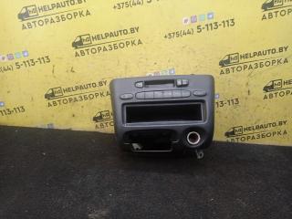 магнитола Toyota Yaris P1 2001, 1.0 л., 1SZ-FE, бензин, МКПП, серебро, хетчбэк 5 дв., передний привод
