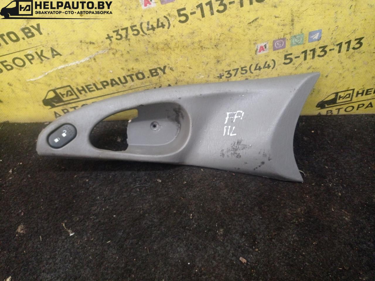обшивка двери передняя левая Ford Focus USA 1 поколение 2000, 2.0 л., бензин, АКПП, универсал, передний привод, LIKVIDACIYA, SKLADA - фото №1