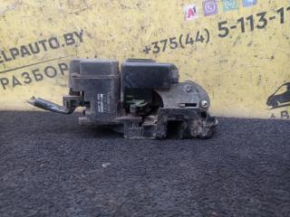 замок двери передней правой Mazda 626 GE [рестайлинг] 1996, 1.8 л., бензин, МКПП, седан