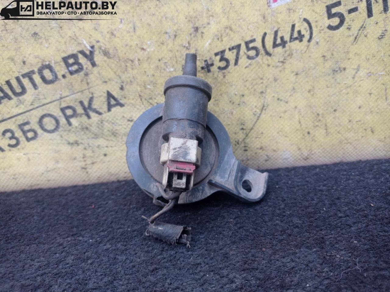 клапан EGR Chrysler Voyager 3 поколение 1997, 2.4 л., EDZ, бензин, АКПП, зеленый, минивэн, передний привод - фото №1