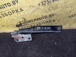 петля капота левая Audi 100 4A/C4 1992, 2.3 л., NF, бензин, МКПП, седан, передний привод
