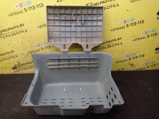 полка аккумулятора Renault Scenic 1 поколение 1997, 1.6 л., K7M 702, бензин, МКПП, синий, минивэн, передний привод