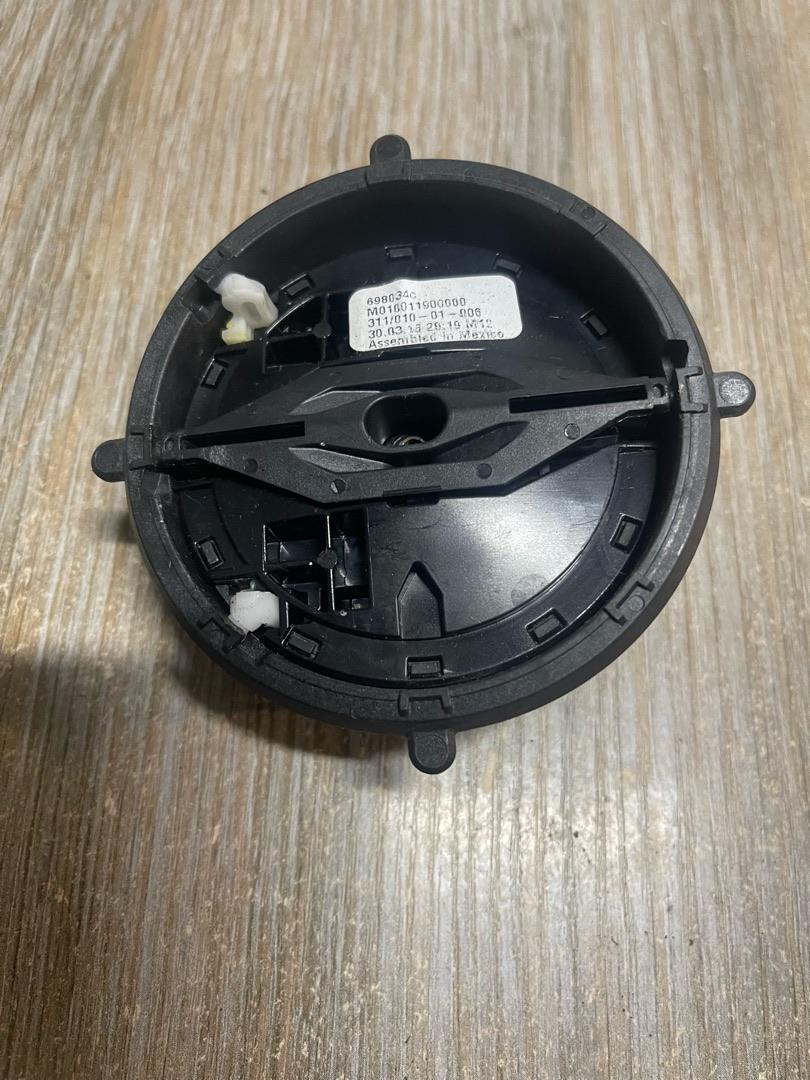 электромоторчик зеркала наружнего BMW X5 F15 2016, 4.0 л., дизель - фото №1