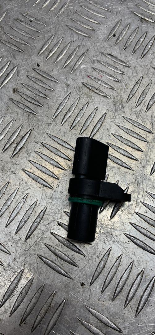 датчик коленвала BMW 3 серия E90/E91/E92/E93 2005, 2.0 л., N46B20BA, бензин - фото №1