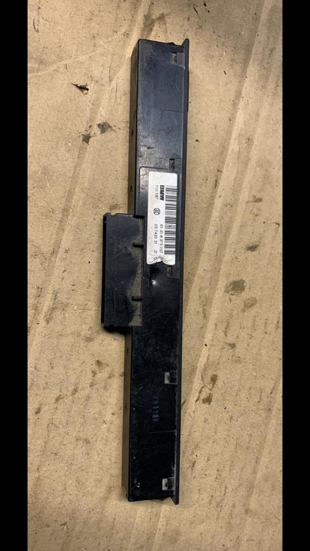 кнопка ASC / ESP BMW 5 серия E39 2000, 8373707 - фото №1