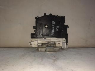 замок двери передней левой Mitsubishi Lancer 10 поколение (2007 - 2010), 5715A415