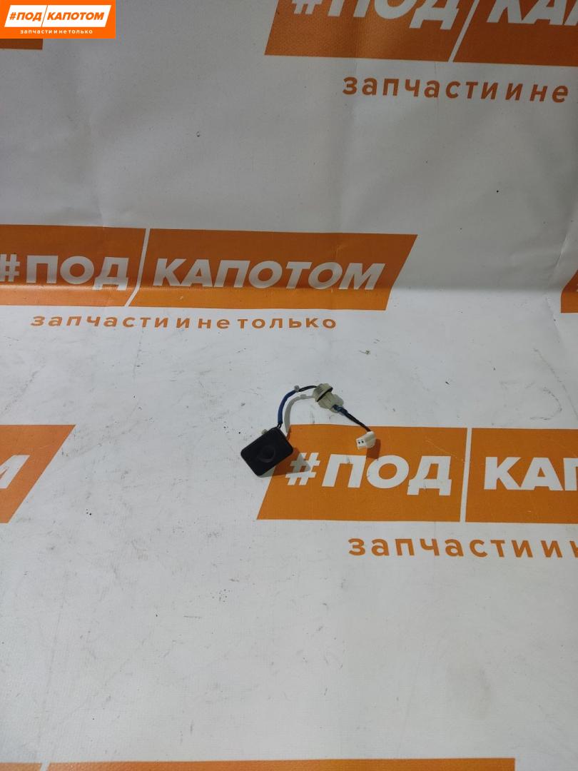 кнопка открытия багажника Mazda 6 GJ GL 2012, 2.2 л., SH-VPTS, дизель, АКПП, 42a, универсал, передний привод, 6S2A67680, GHK1568D0 - фото №1
