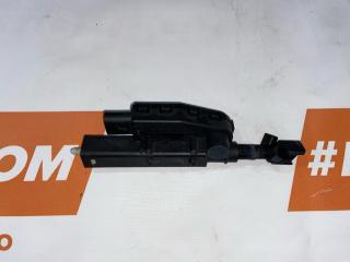 форсунка омывателя фары правая Volvo XC60 1 поколение 2010, 3.0 л., B 6304 T2, бензин, АКПП, 452, внедорожник 5 дв., полный привод, A2C53249102, 30784322