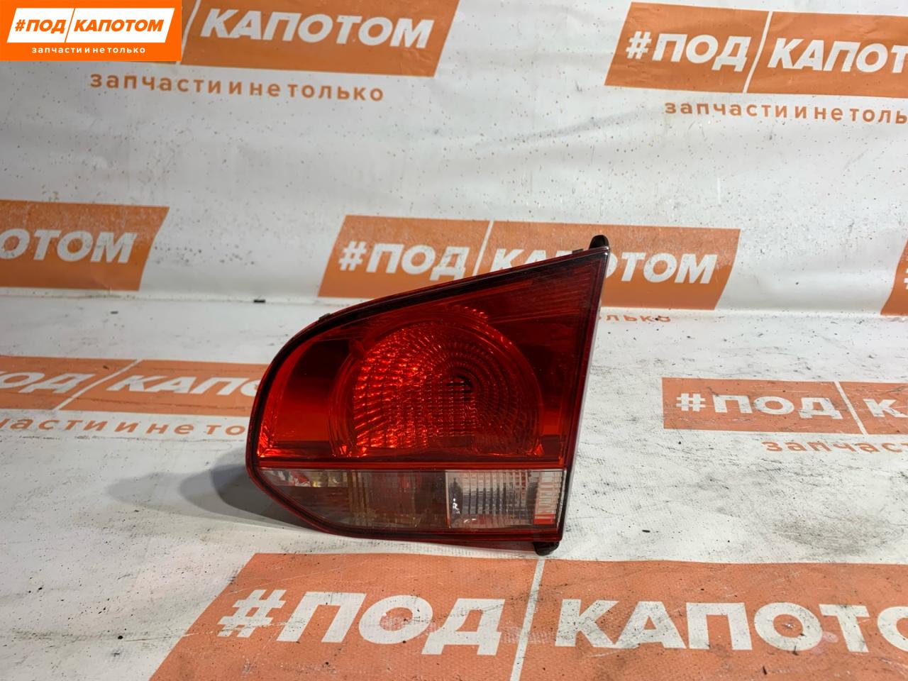 фонарь крышки багажника левый Volkswagen Golf 6 поколение 2011, 1.2 л., CBZB, бензин, АКПП, c1 / p5w, хетчбэк 5 дв., передний привод - фото №1