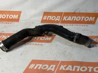 патрубок интеркулера Volkswagen Tiguan 1 поколение 2009, 2.0 л., CAWA, бензин, АКПП, 8e / a7w, внедорожник 5 дв., полный привод, 1K0145840R