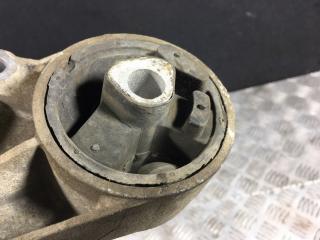 подушка крепления двигателя Opel Astra H/Family [рестайлинг] 2008, 1.6 л., Ti, бензин, МКПП, хетчбэк 5 дв., 13202792