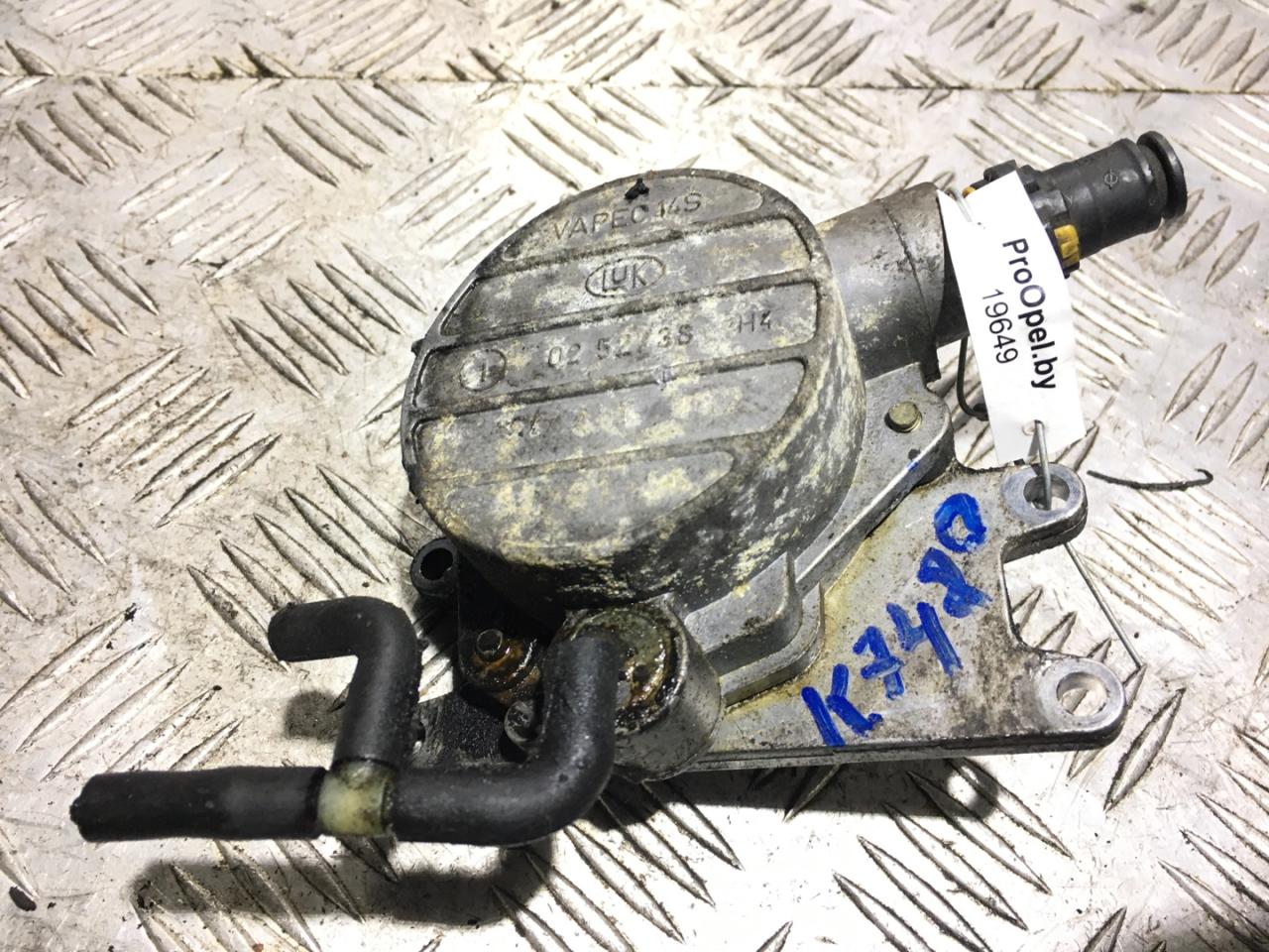 насос вакуумный Opel Astra G 2001, 2.0 л., Y 20 DTL, дизель, АКПП, casablancaweiss / 10u, универсал, передний привод, правый руль - фото №1